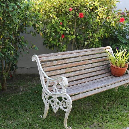 Hotel La Roussette Anse aux Pins Zewnętrze zdjęcie