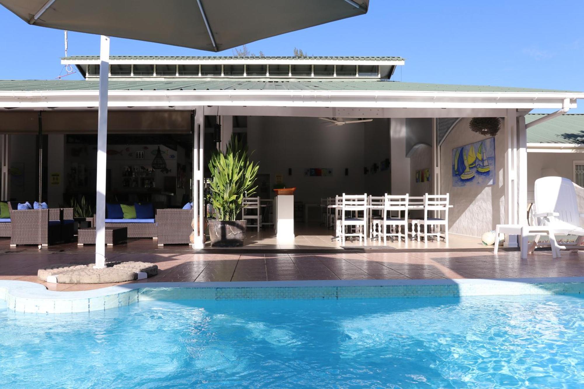 Hotel La Roussette Anse aux Pins Zewnętrze zdjęcie