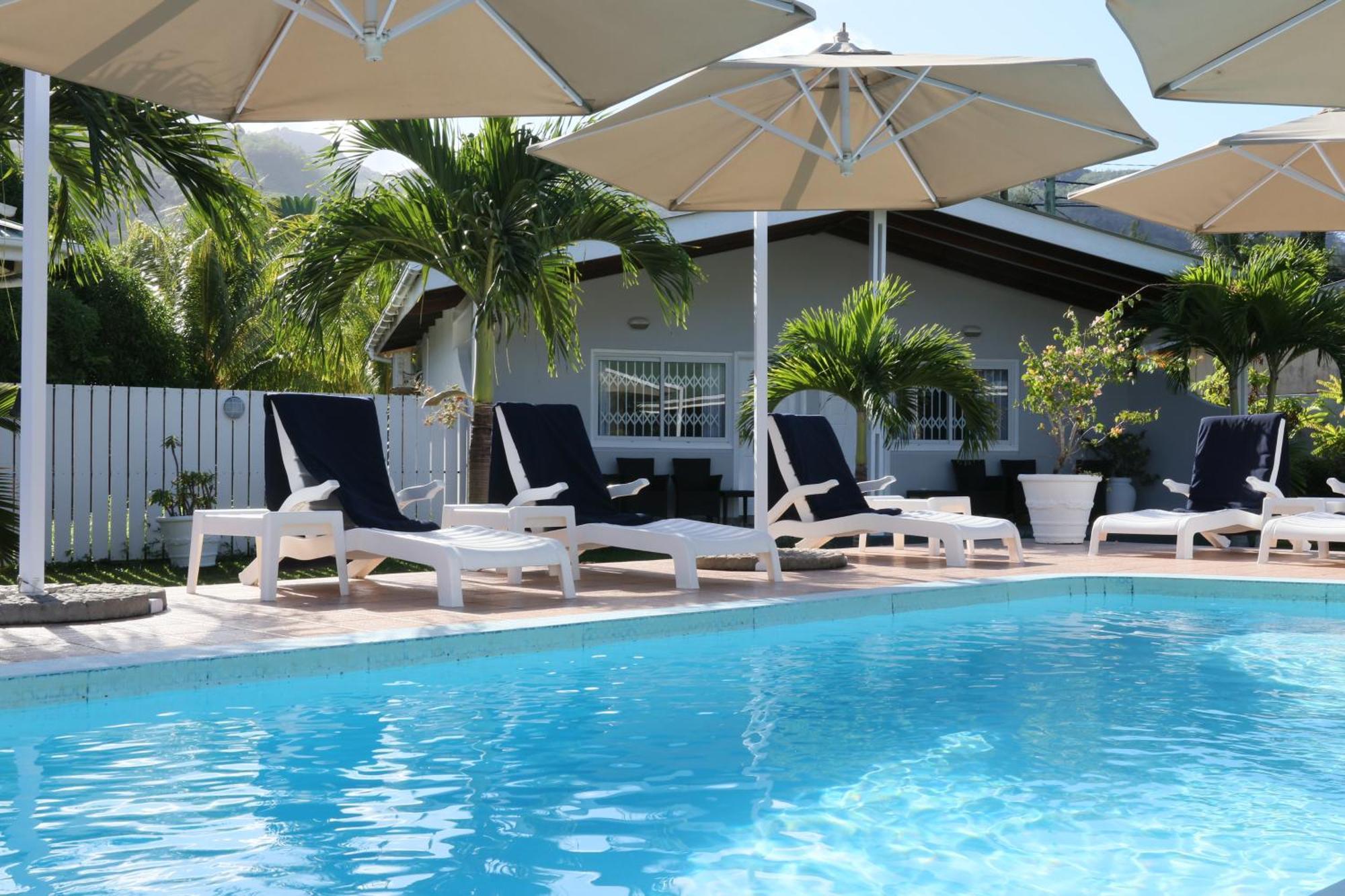 Hotel La Roussette Anse aux Pins Zewnętrze zdjęcie